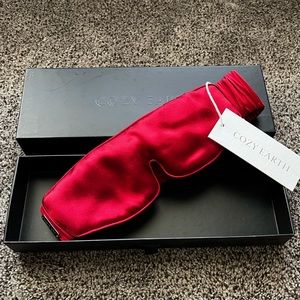 Cozy Earth silk sleep mask NWT